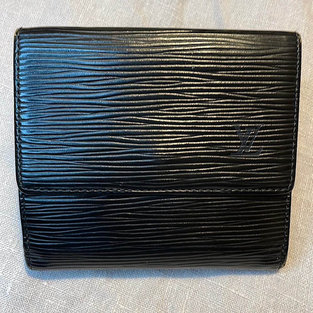 Louis Vuitton Epi Bifold - Unisex